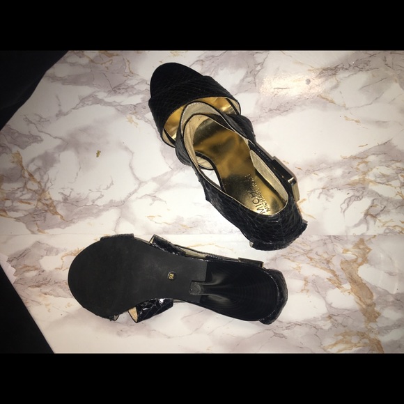 Authentic Gorgeous Michael Kors Shoes Real Snakeskin - Picture 7 of 7